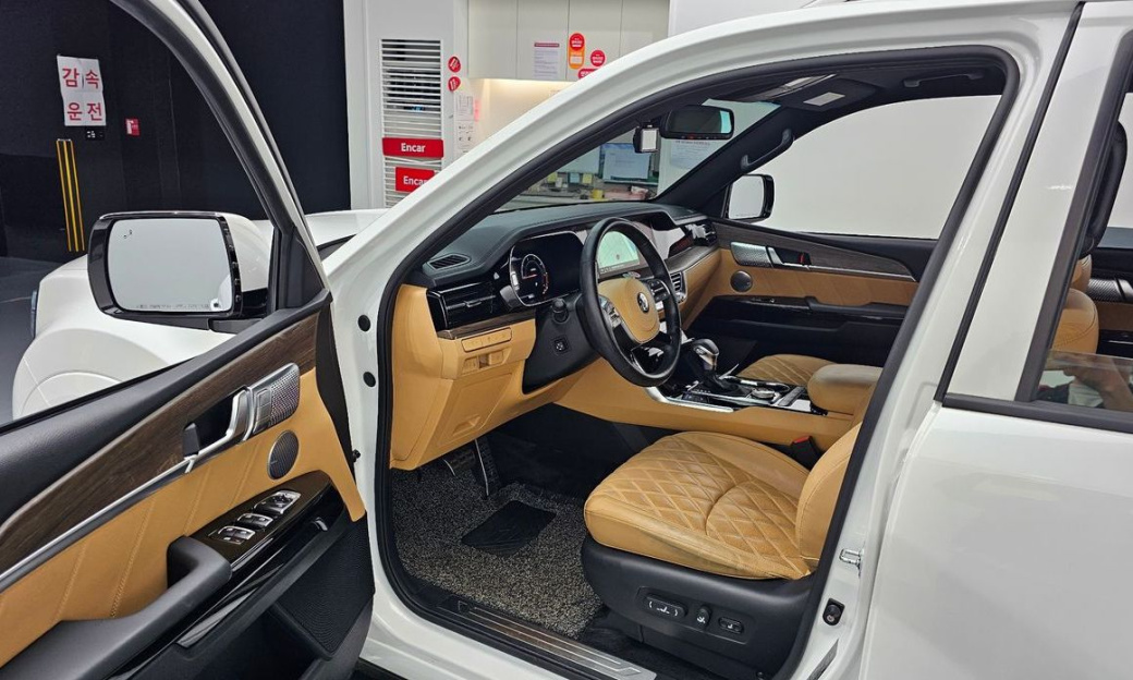 Kia Mohave Diesel 3.0 4WD 7-Seater, 2021