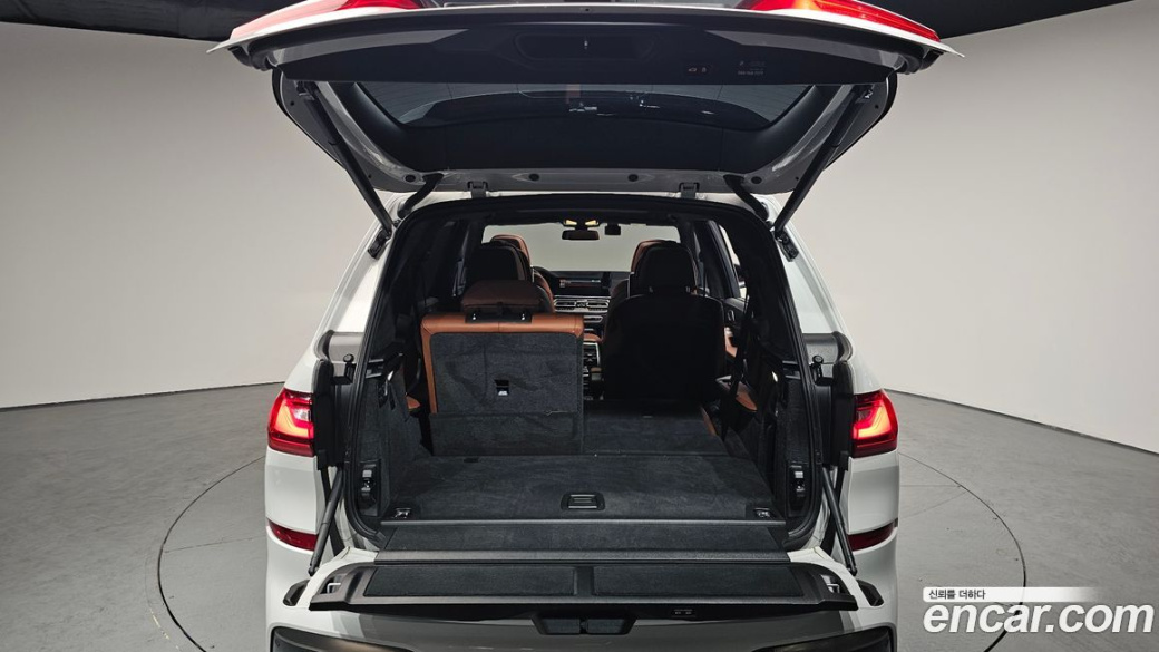 BMW X7 M50i 6STR, 2022
