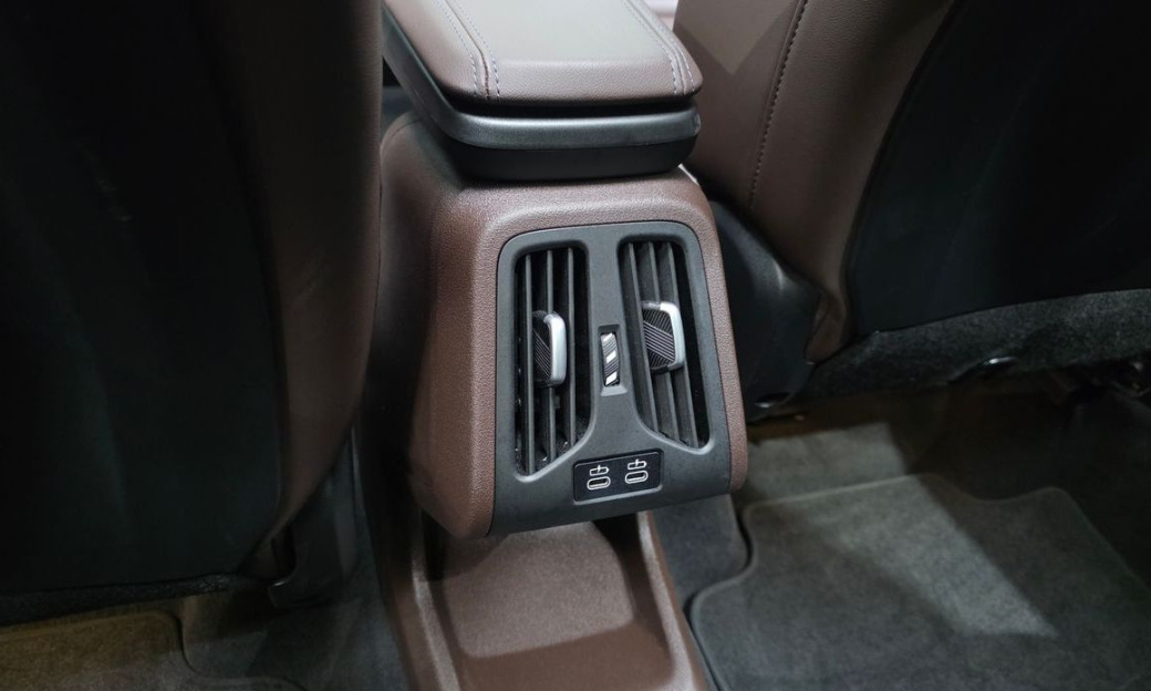 BMW X1 sDrive 18d M Sport, 2025