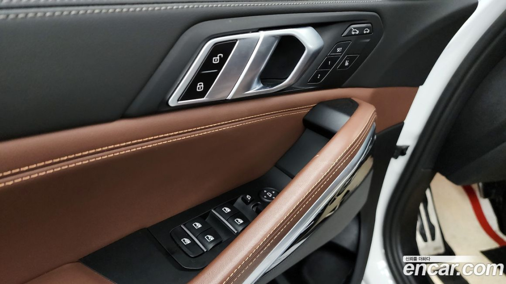 BMW X6 xDrive40i M Sport, 2024