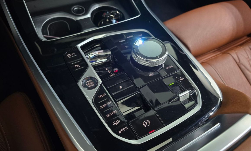 BMW X7 xDrive 40i M Sport 6STR, 2024
