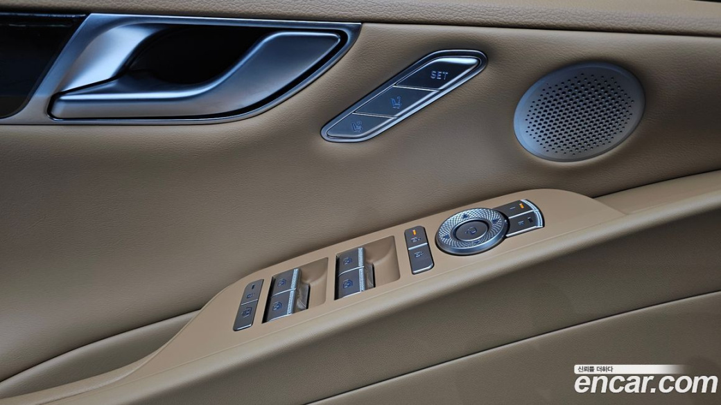 Genesis G80 Gasoline 2.5 Turbo 2WD, 2026