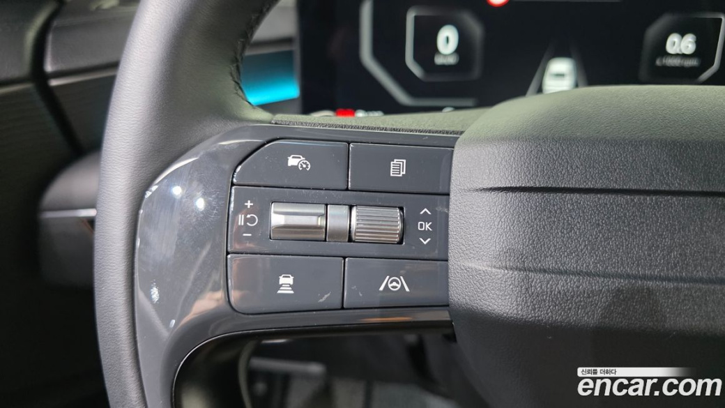Kia K8 2.5 Gasoline 2WD, 2025