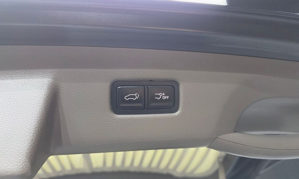 Kia Carnival 7-Seater Hi-Limousine, 2022