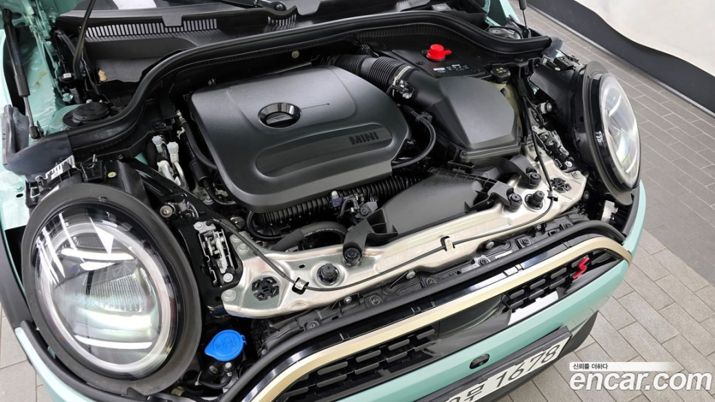 Mini Cooper Favoured, 2025