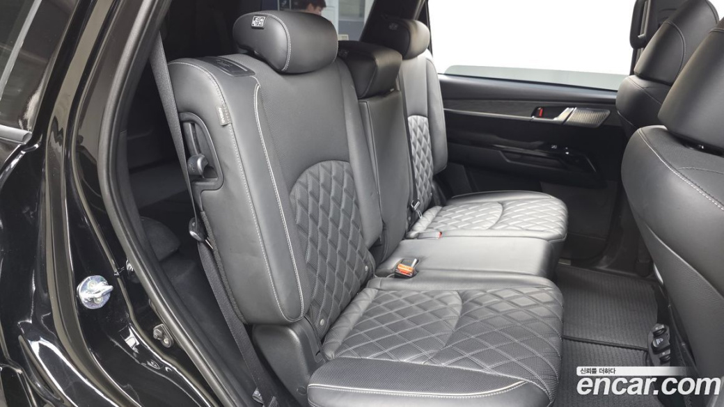 Kia Mohave Diesel 3.0 4WD 7-Seater, 2022