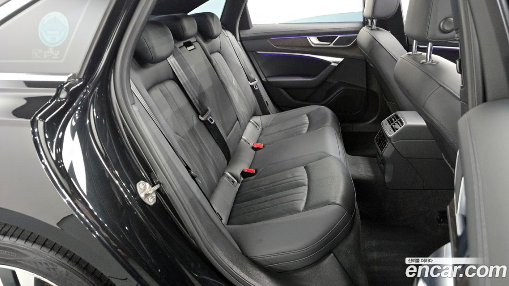 Audi A6 45 TFSI Premium, 2021