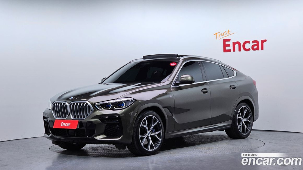 BMW X6 xDrive40i M Sport, 2022