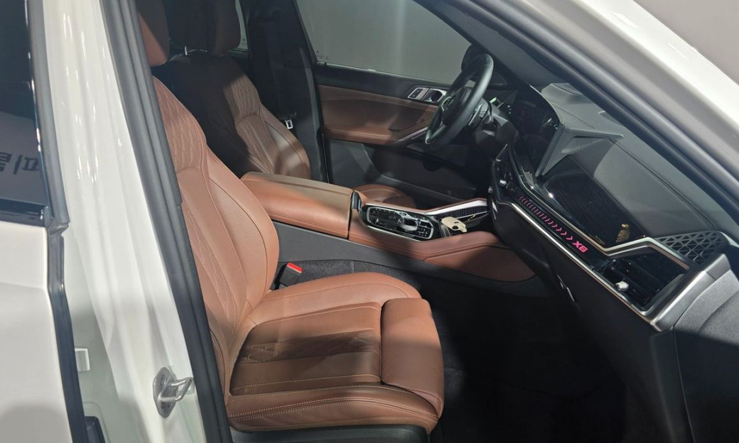 BMW X6 xDrive30d M Sport, 2025
