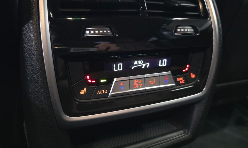 BMW X6 xDrive40i M Sport, 2024