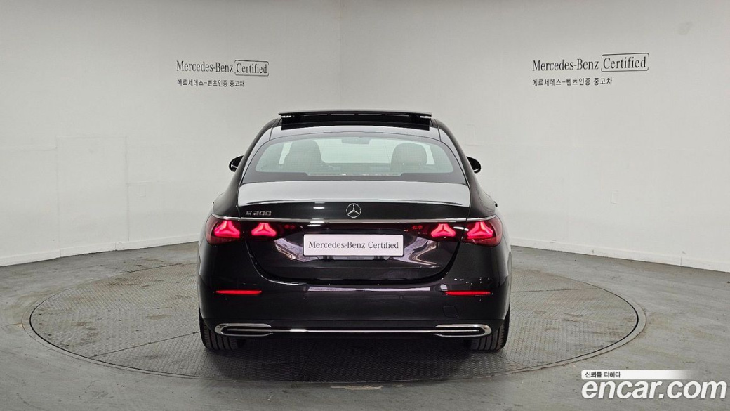 Mercedes-Benz E-Class E200 Avantgarde, 2025