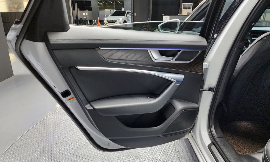 Audi A6 40 TDI Quattro Premium, 2022