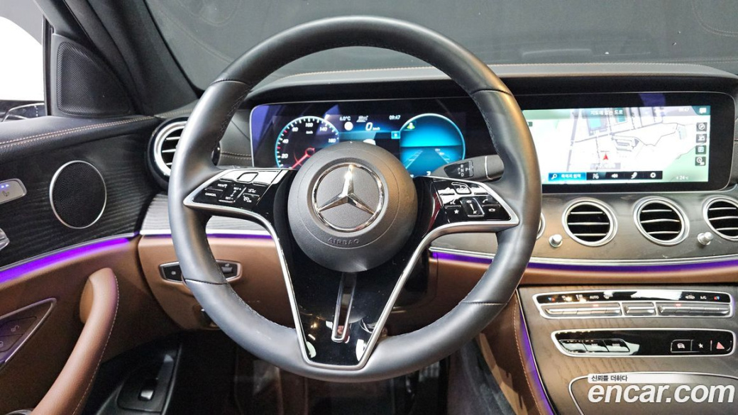 Mercedes-Benz E-Class E250 AMG Line, 2023