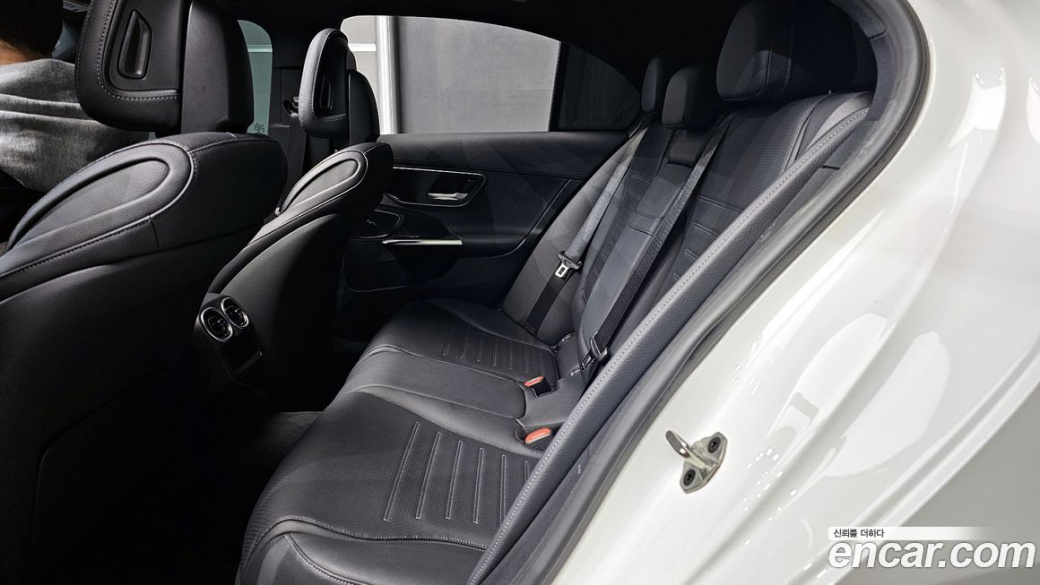 Mercedes-Benz C-Class C300 AMG Line, 2022