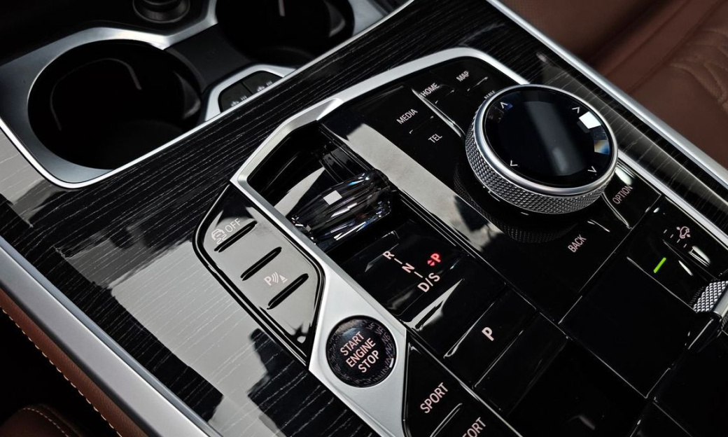 BMW X5 xDrive 30d M Sport, 2025