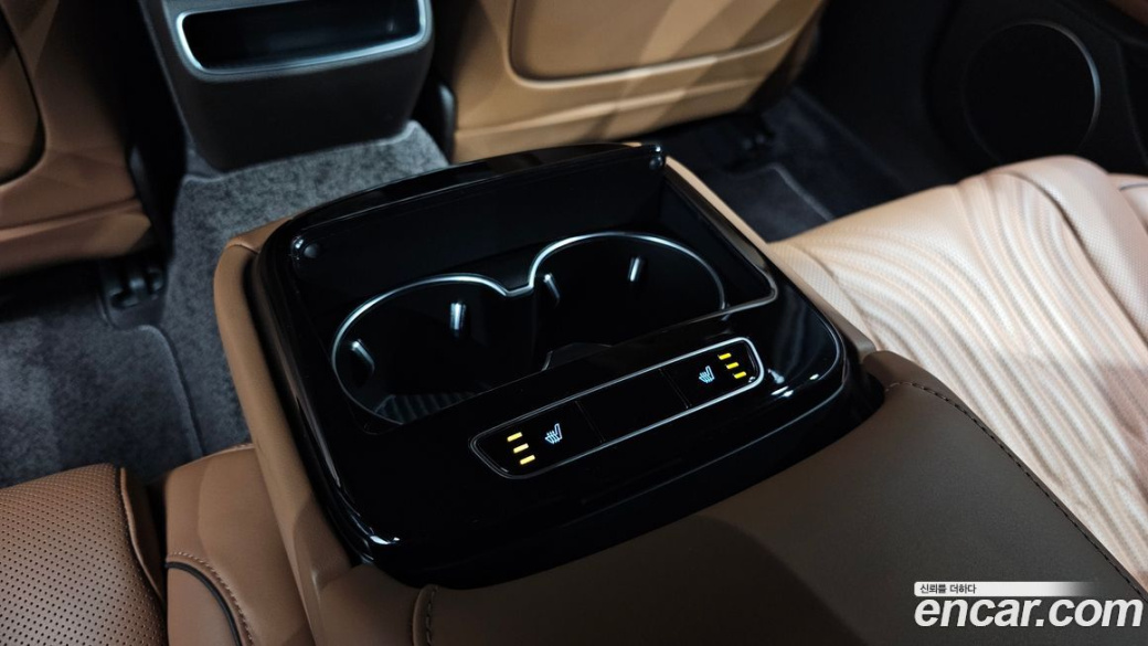 Genesis G80 Gasoline 2.5 Turbo AWD, 2024