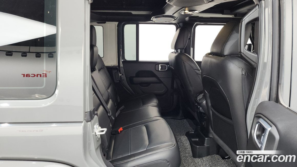 Jeep Wrangler 2.0 Overland Power Top 4Door, 2021