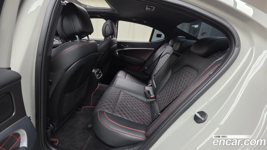 Genesis G70 Gasoline 2.5T 4WD, 2024
