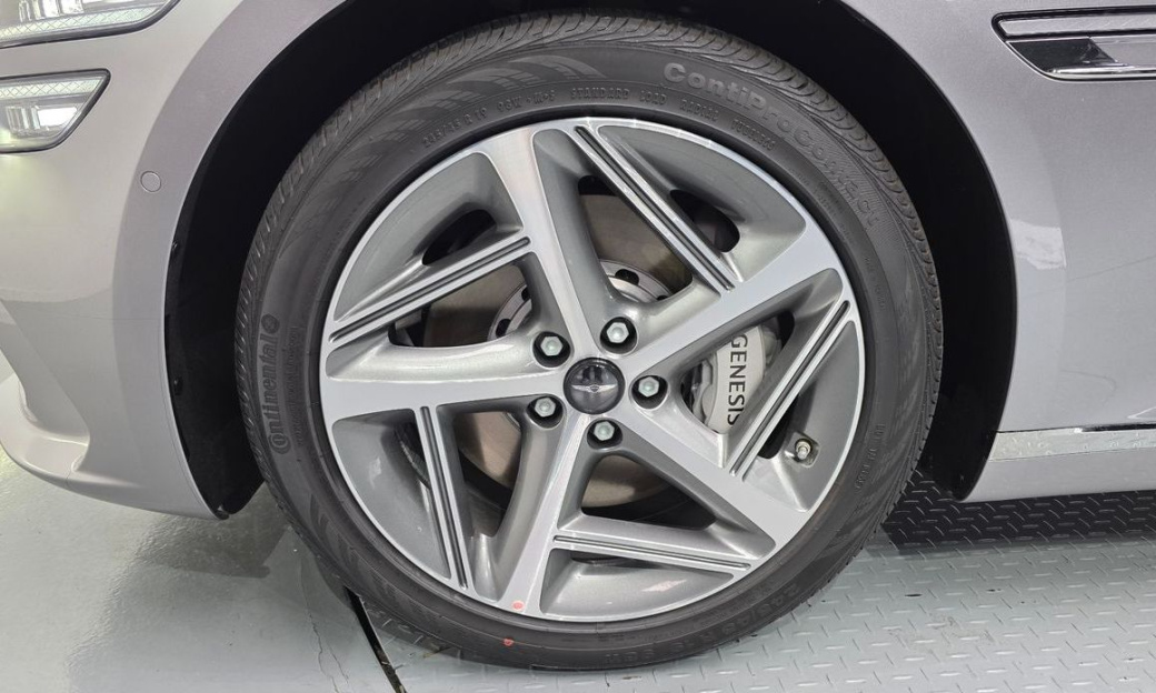 Genesis G80 Gasoline 2.5 Turbo AWD, 2026
