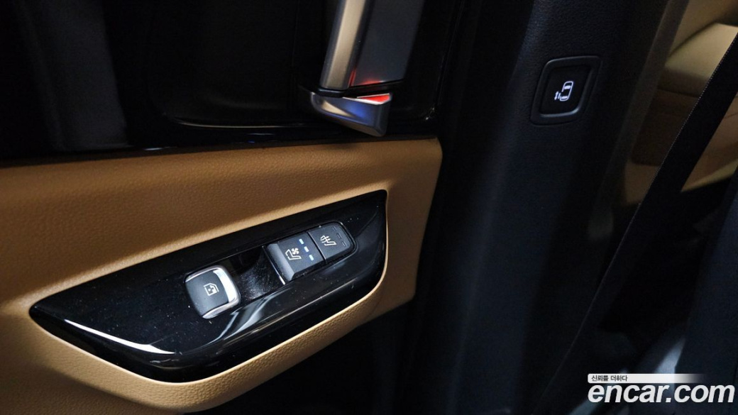 Kia Carnival 7-Seater Noblesse, 2023