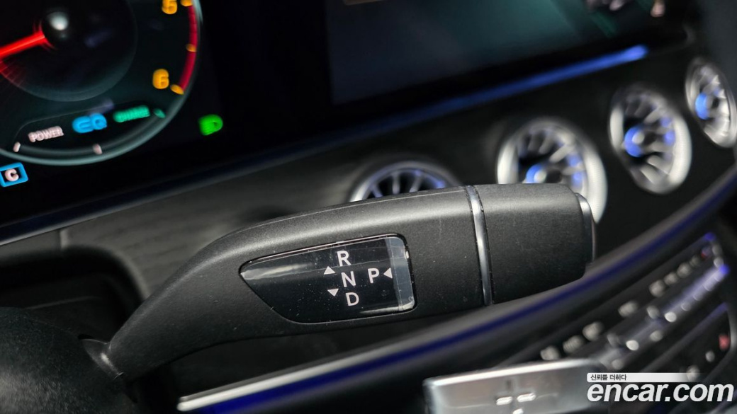 Mercedes-Benz CLS-Class CLS300d 4MATIC, 2022