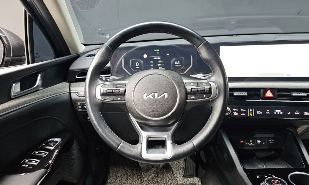 Kia K5 2.0, 2024