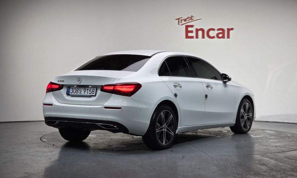 Mercedes-Benz A-Class A220 Sedan, 2024