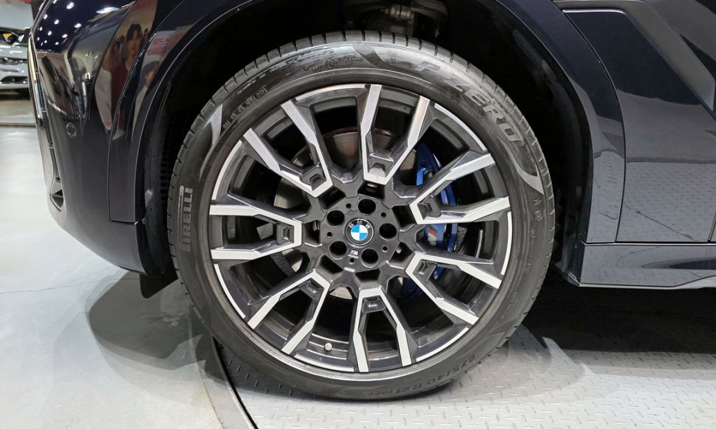 BMW X6 xDrive40i M Sport, 2024