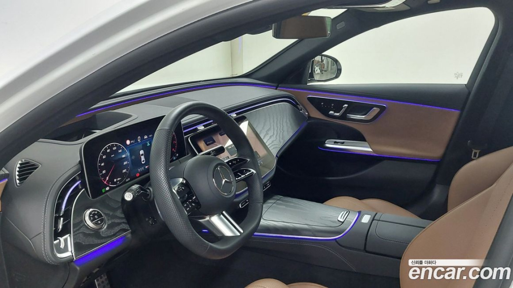 Mercedes-Benz E-Class E200 AMG Line, 2026