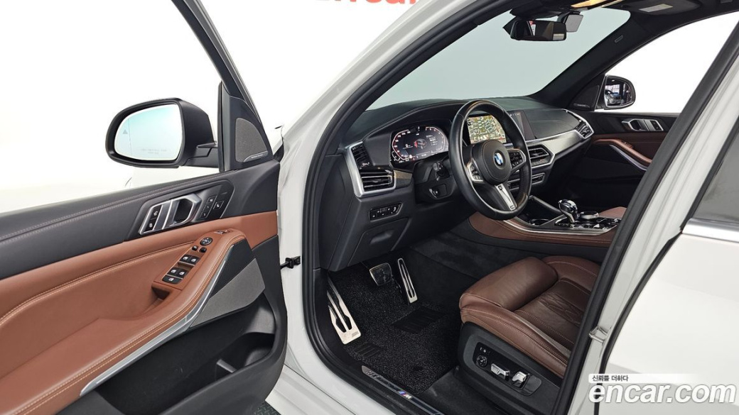BMW X5 xDrive 40i M Sport, 2023