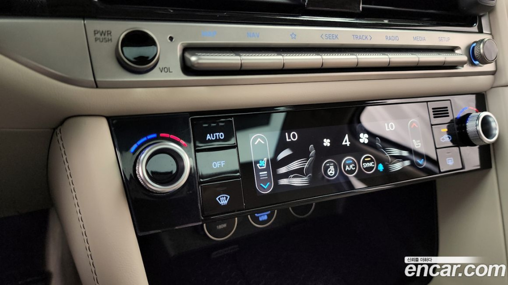 Genesis G70 Gasoline 2.5T 4WD, 2024