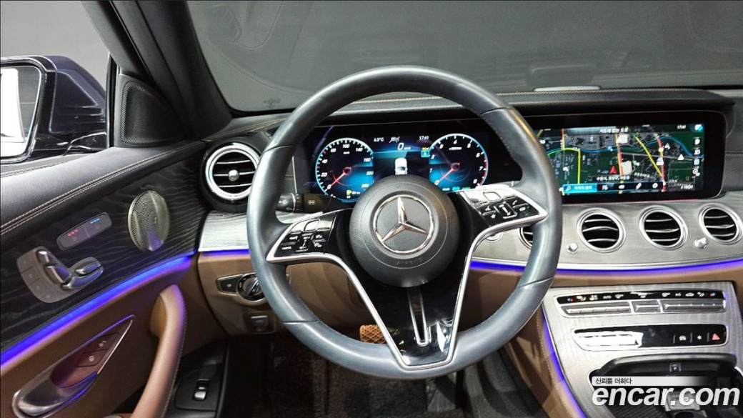 Mercedes-Benz E-Class E350 4MATIC Avantgarde, 2022