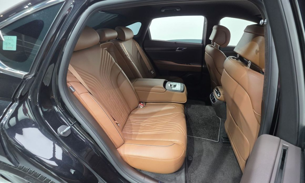 Genesis G80 Gasoline 2.5 Turbo AWD, 2024