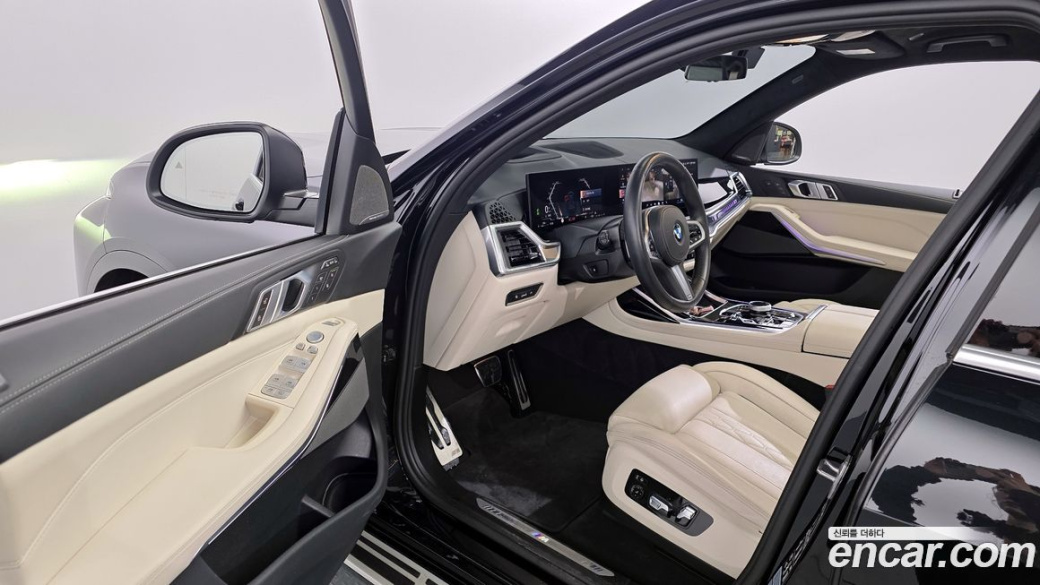 BMW X7 xDrive 40i M Sport 6STR, 2024