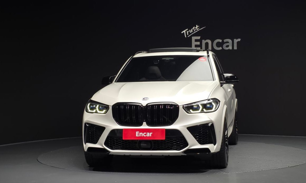 BMW X5M 4.4 Competition, 2022