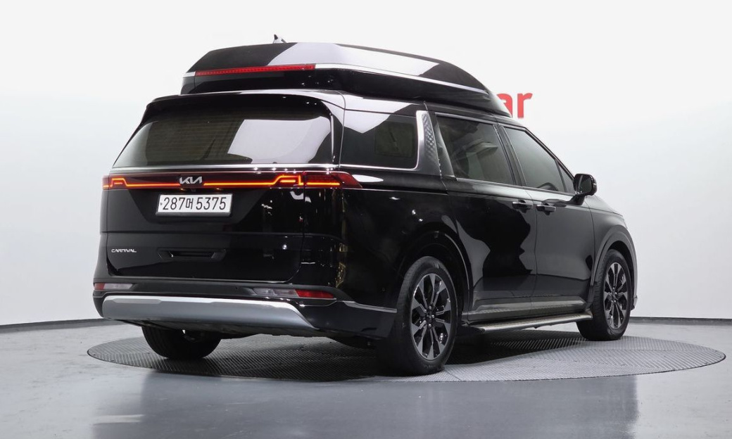 Kia Carnival 7-Seater Hi-Limousine, 2022