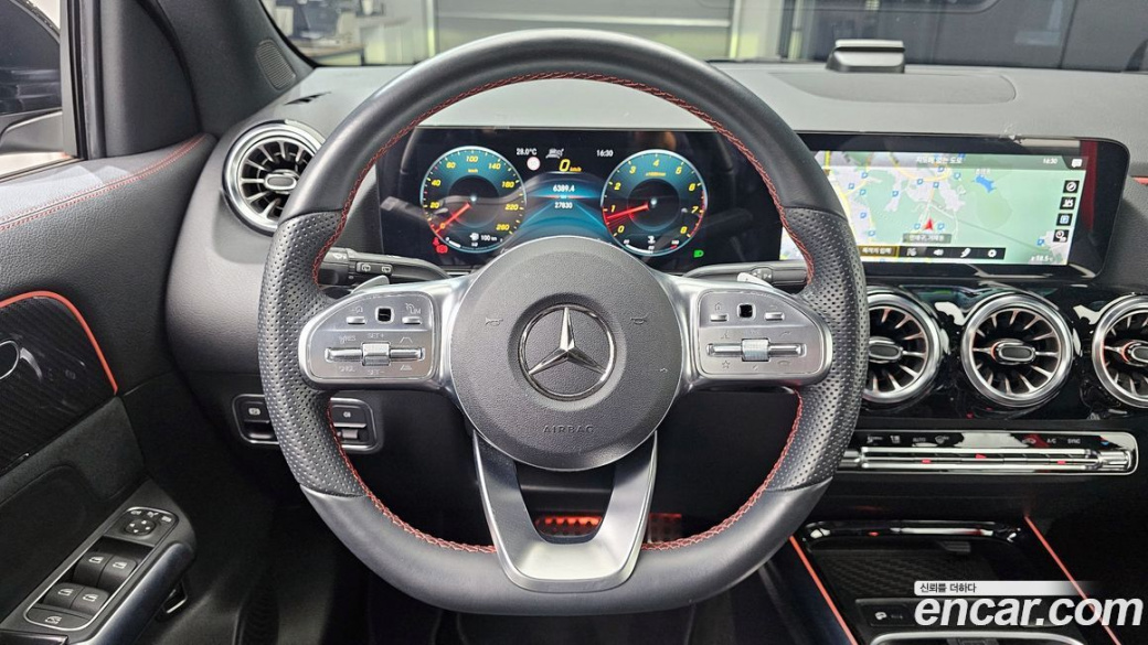 Mercedes-Benz GLA-Class GLA250 4MATIC, 2023