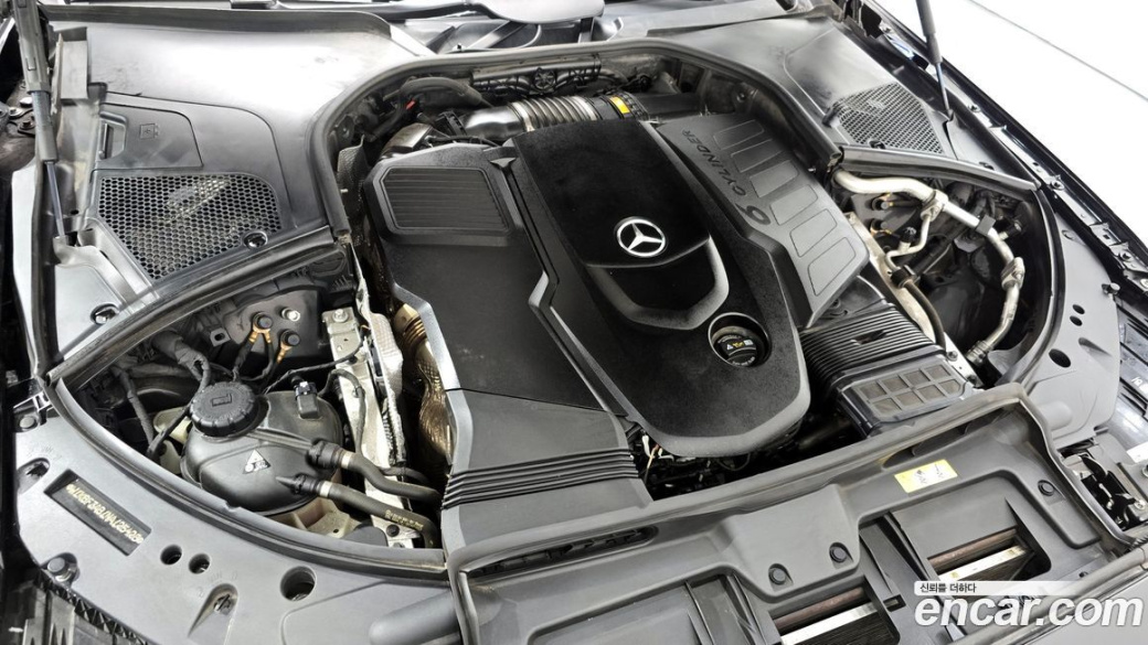 Mercedes-Benz S-Class S350 d, 2022