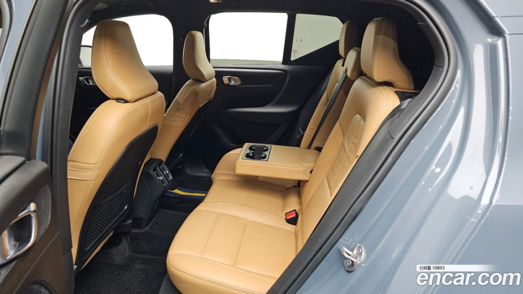 Volvo XC40 B4 Inscription, 2022