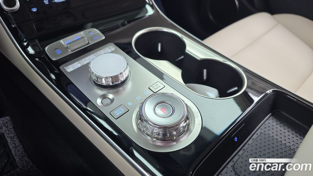 Genesis GV70 2.5T Gasoline 2WD, 2025