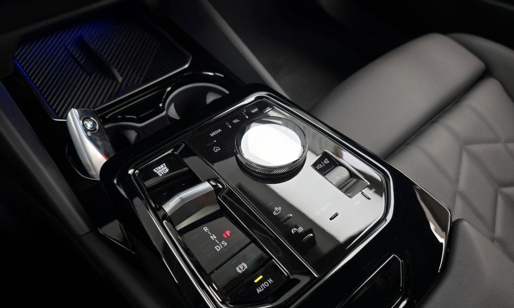 BMW 5-Series 520i M Sport, 2024
