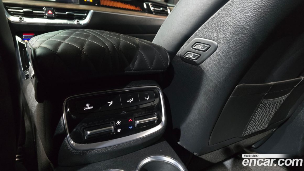 Kia Mohave Diesel 3.0 4WD 6-Seater, 2024