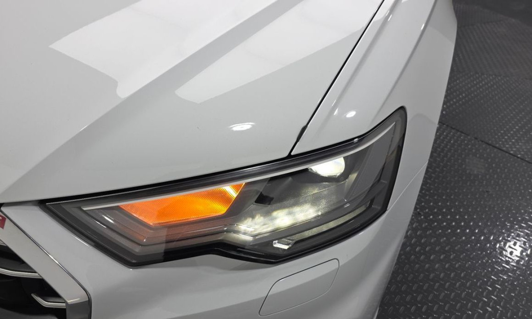 Audi A6 45 TFSI Quattro Premium, 2023