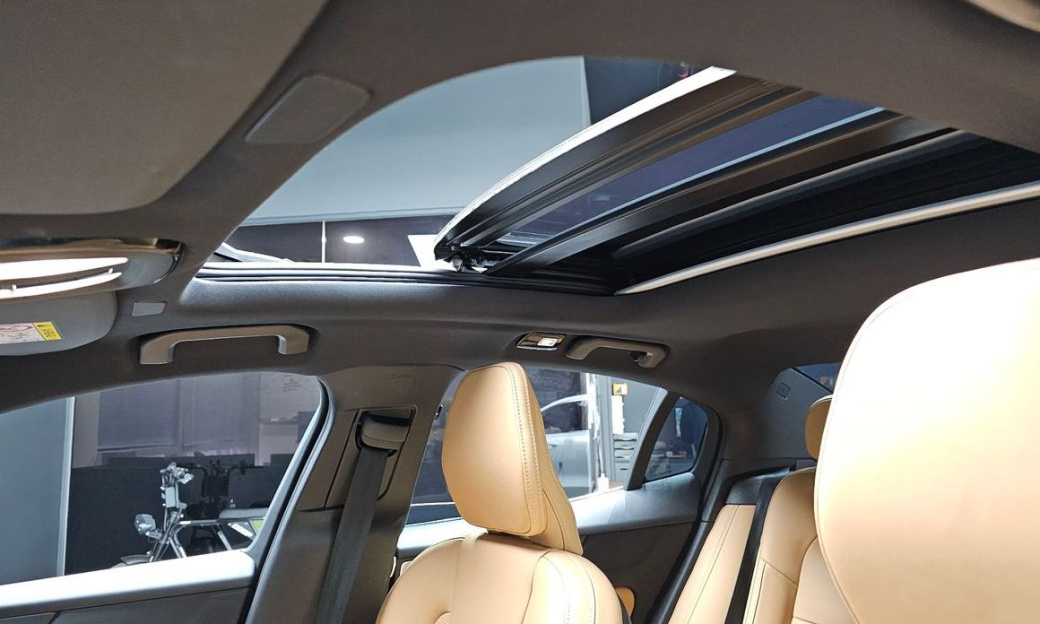 Volvo S60 B5 Ultimate Bright, 2024