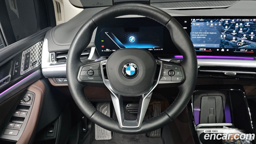 BMW 2-Series 220i M Sport Design, 2025