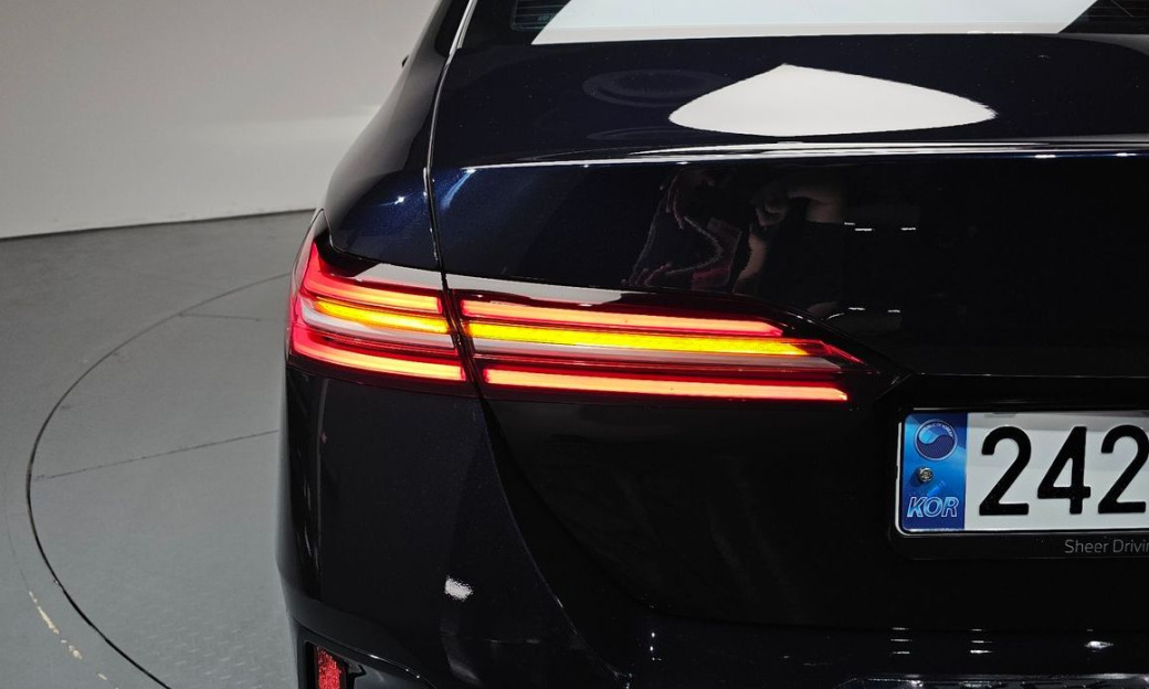 BMW 5-Series 520i M Sport, 2024