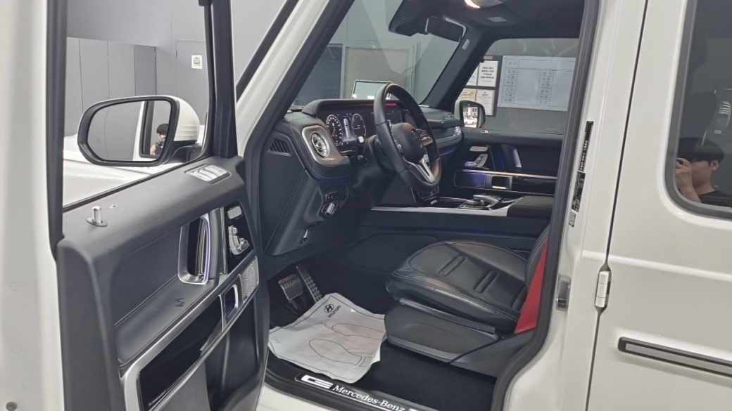 Mercedes-Benz G-Class G400d, 2024