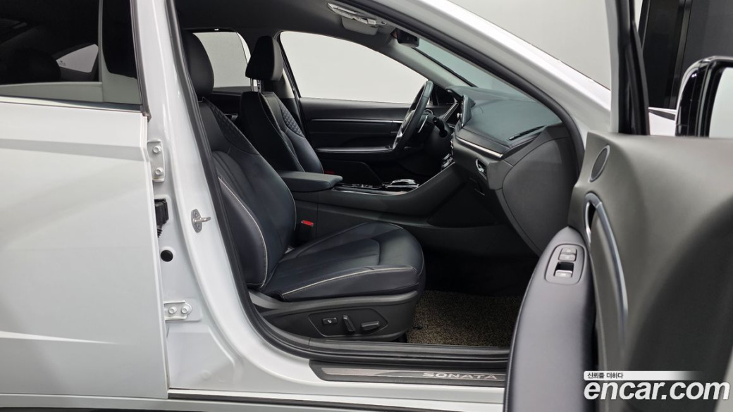 Hyundai Sonata 2.0, 2023