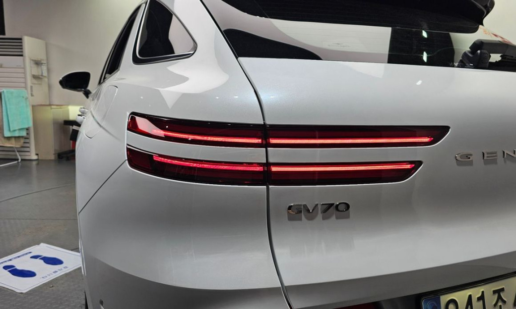 Genesis GV70 2.5T Gasoline AWD, 2024