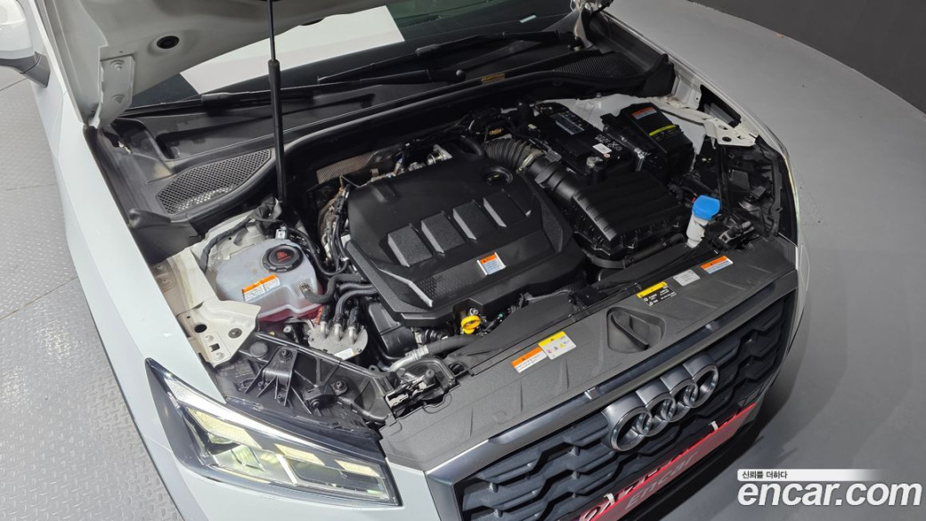 Audi Q2 35 TDI, 2023
